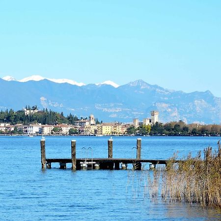 Appartamento Spiaggia Brema Сирмионе Экстерьер фото